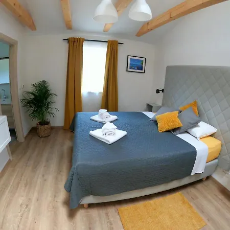 Gavan 4* Cres